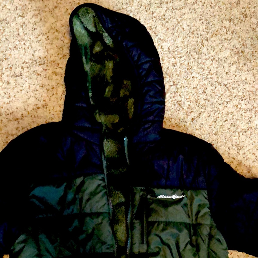 Double sided boy coat - size large